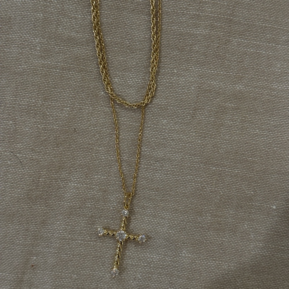 Grace Point Double-chain Gold Cross Pendant Necklace - Picture 3 of 3